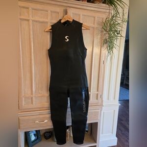 Synergy Men's Black Sleeveless Swim Wetsuit L1 3:2mm Triathlon Gear